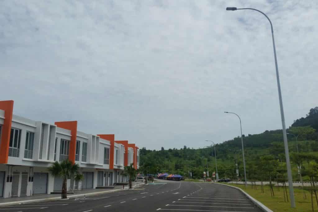 farolas alumbrado público Residenciales en camino comunitario en Malasia-3