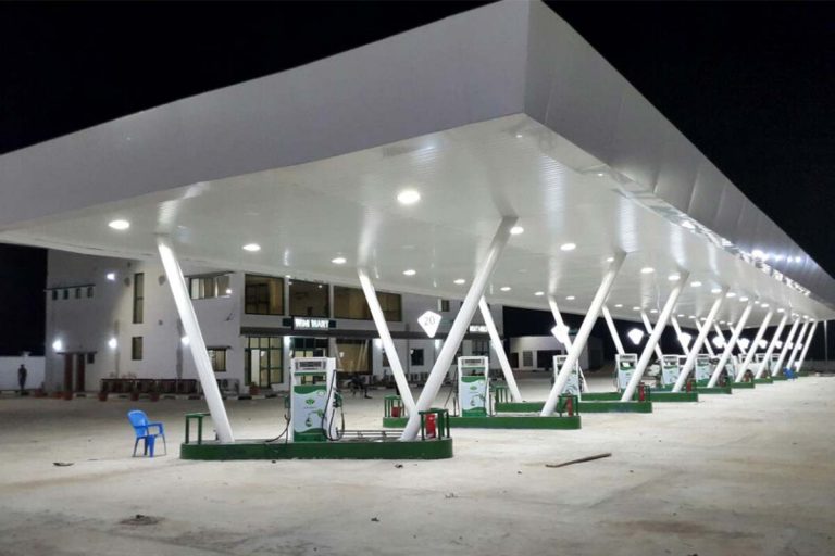 Series H Marquesinas LED y luminarias viales para gasolineras y aparcamientos en Nigeria