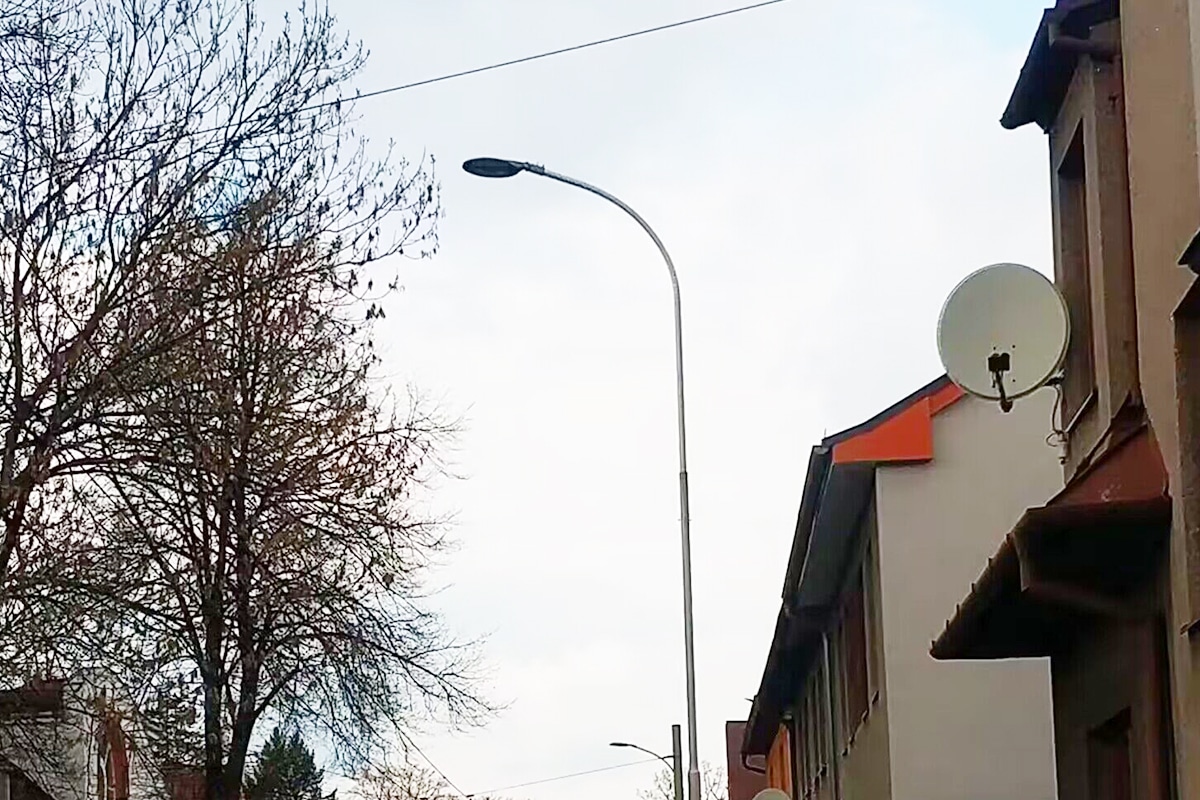 Serie Halo iluminacion urbana residencial en el Casco Antiguo Checo-4