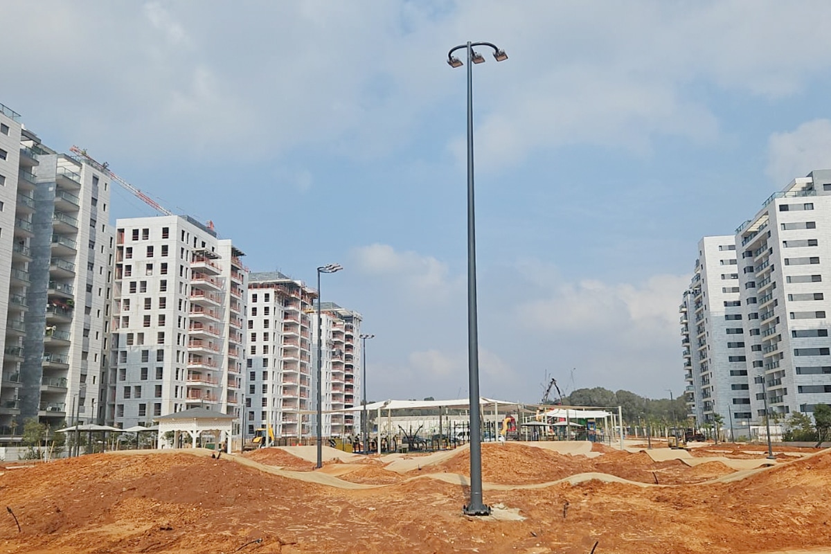 Serie Rifle Alumbrado Público LED Inteligente para una Nueva Comunidad Residencial en Israel-3