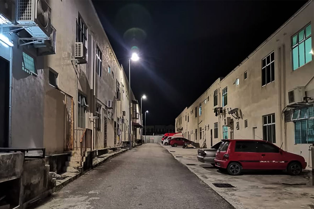 Solución de actualización de iluminacion en estacionamientos comerciales de la serie K en Malaca